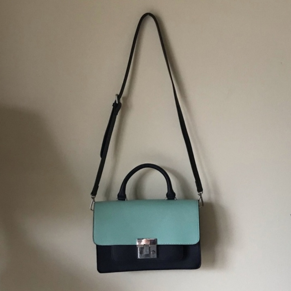 Colorblock body purse